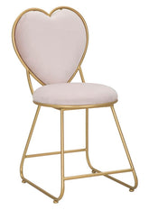 Silla de metal dorado y tela rosa acolchada Respaldo en forma de corazón
