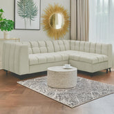 Sofá esquinero Ciona convertible de terciopelo beige