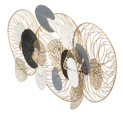 Panel decorativo de metal Luxy con hojas geométricas y colores variados