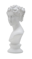 Escultura de mujer de poliresina blanca