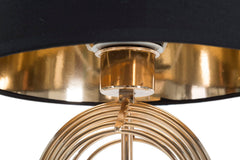 Lámpara de mesa de metal dorado con pantalla de tela negra