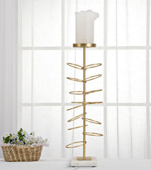 Candelabro geométrico de metal dorado y base de mármol