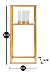 Candelabro de metal dorado con vaso cuadrado