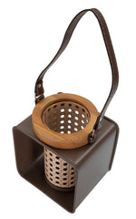 Linterna de metal y madera con diseño del siglo XIX