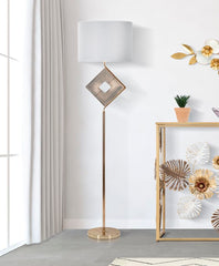 Lámpara de pie decorativa Move de metal dorado con pantalla de tela blanca y borde dorado