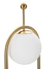 Lámpara de pie de metal dorado con pantalla esférica de cristal blanco
