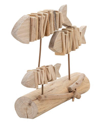 Escultura de pez en madera con base de madera