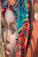Pintura sobre lienzo con marco de madera mujer en trajes tradicionales marco de metal dorado