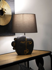 Lámpara de mesa Tribal Resina Negra pantalla Tela Gris