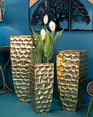 Soporte para jarrón cuadrado, juego de 3 piezas, metal dorado con decoraciones en relieve
