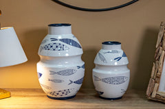 Vase en céramique blanche décorations poissons bleus