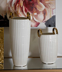 Jarrón de cerámica blanca con aros dorados