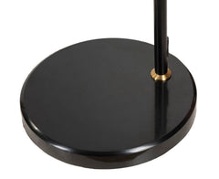 Lámpara de pie arqueada de metal negro con pantalla de plumas sintéticas