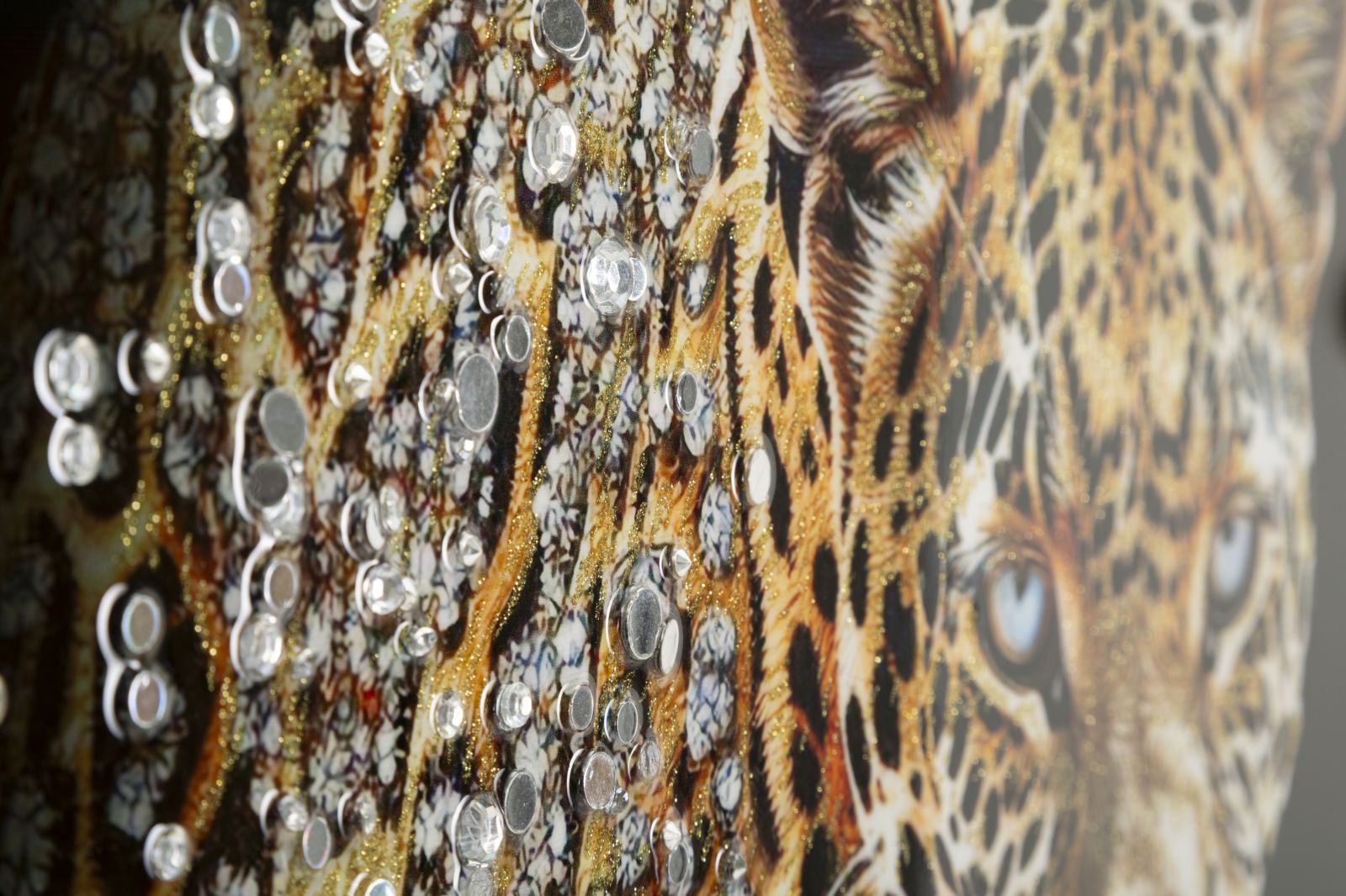 PAINTING ON CANVAS LACQUERED JAGUAR WITH FRAME -A- CM 82X4X82