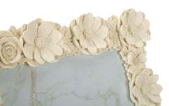 Frame with Embossed Flowers, 28.5 x 2.7 x 34 cm
(Internal Measurements: 20 x 25 cm)
