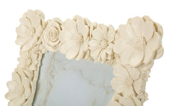 Frame with embossed flowers, 23.6 x 2.4 x 28.9 cm (internal dimensions 15 x 20 cm)