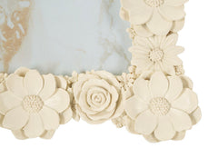 Frame with embossed flowers, 23.6 x 2.4 x 28.9 cm (internal dimensions 15 x 20 cm)