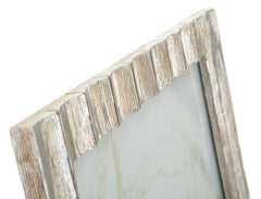 Vintage Style Frame 24.5X1.7X29.5cm (Internal Measurement 20X25cm)