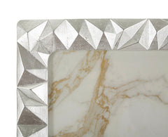 Frame with embossed diamonds, 25.3 x 1.6 x 30.5 cm
(Internal dimensions: 20 x 25 cm)