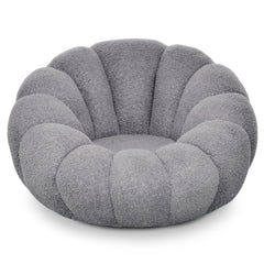 Sillón concha Basha de tela bouclé gris