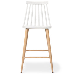 La chaise de bar Trouville blanche, chaise haute style nordique