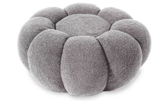 Puf Basha de diseño floral en tela bouclé gris