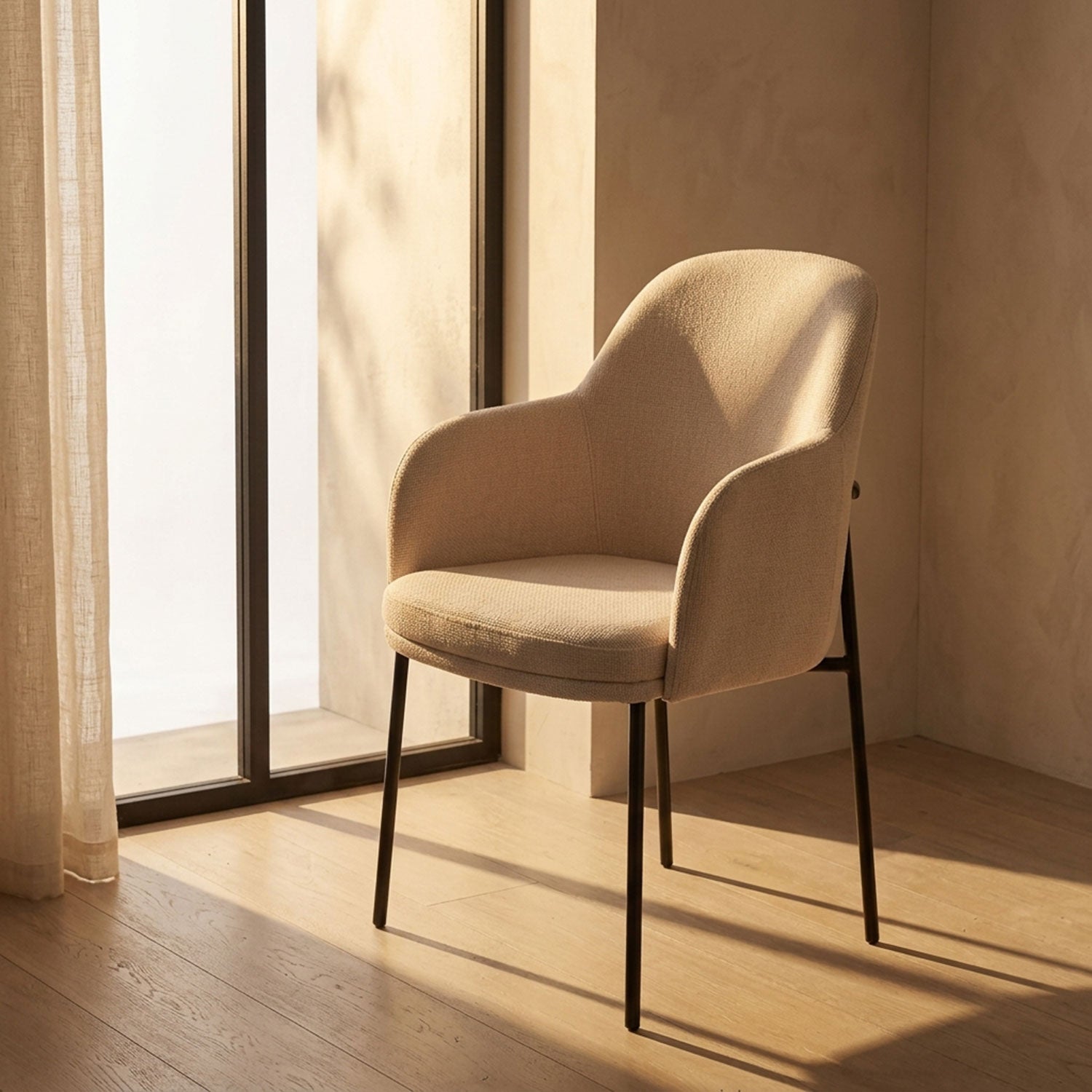Lot de 2 chaises modernes matelassées Inaya Métal Noir et Tissu Beige