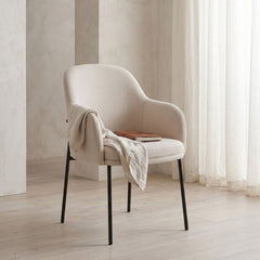 Lot de 8 chaises modernes matelassées Inaya Métal Noir et Tissu Beige