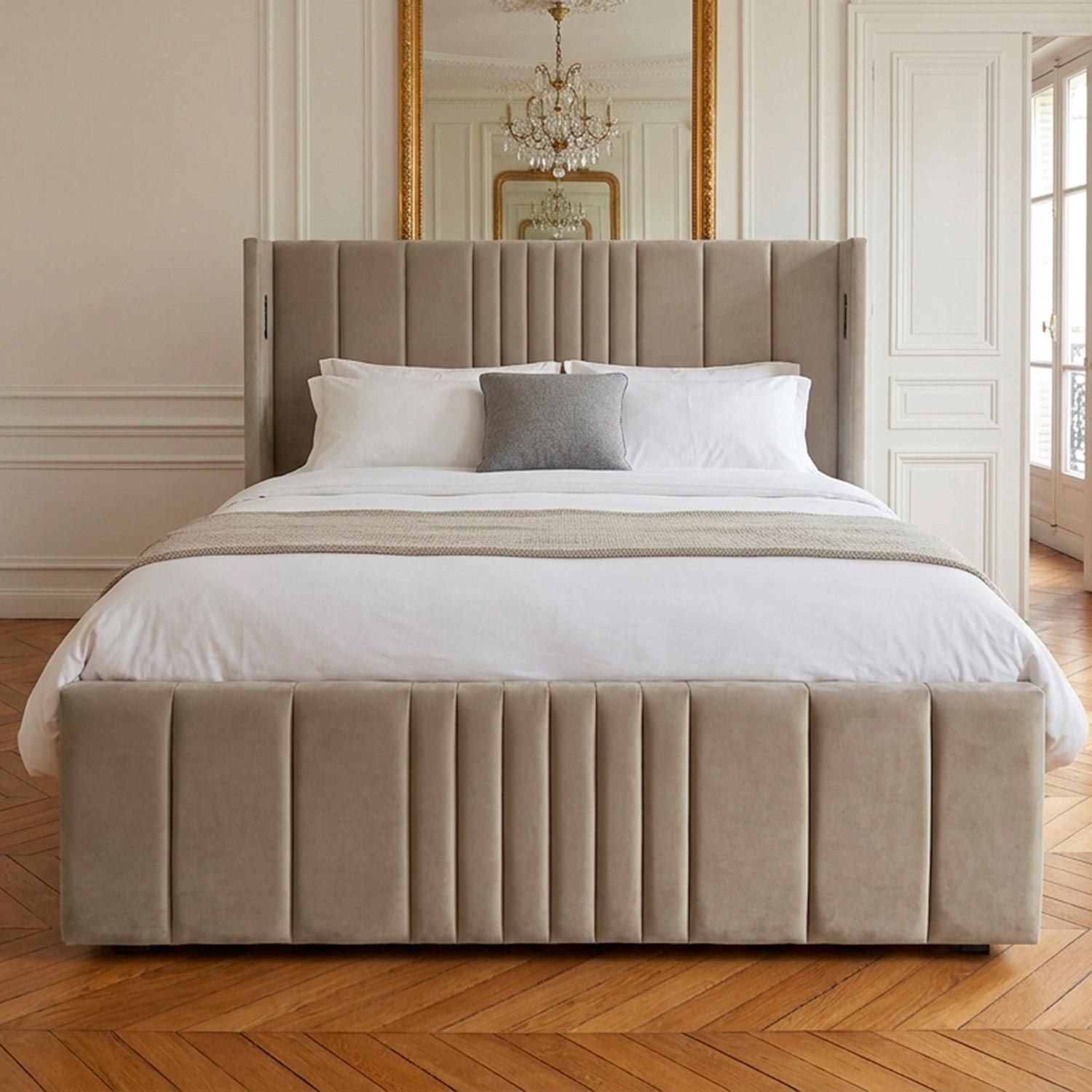 Lit complet avec sommier relevable prises USB et lumières intégrées Line 180x200cm Velours Taupe