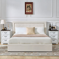 Lit coffre Sandiego avec sommier relevable 160x200cm et tête de lit cloutée Velours Beige