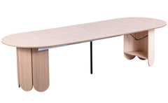 Mesa redonda extensible japandi de 310cm Cavelna con extensiones integradas de madera clara